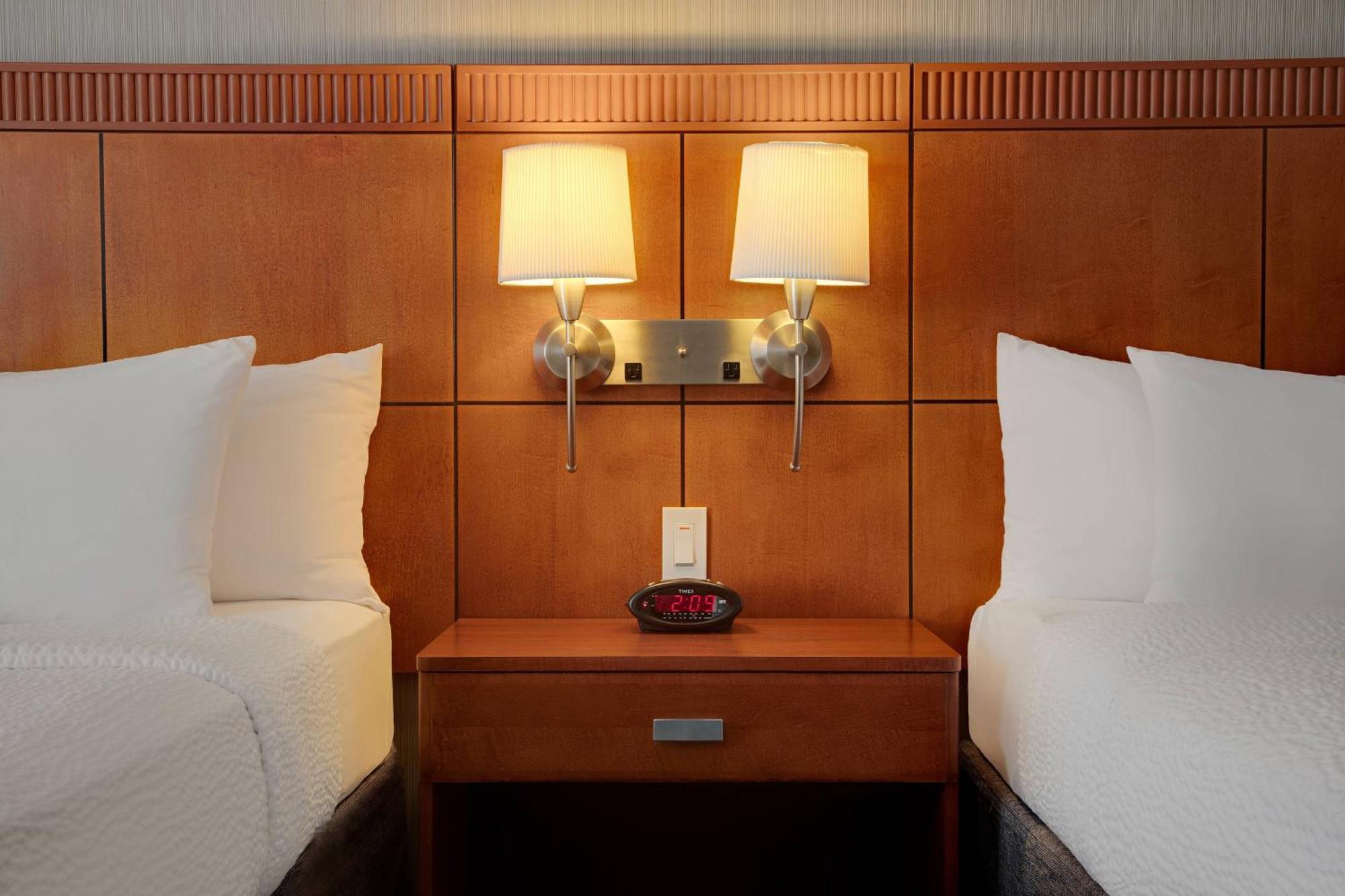 คอร์ทยาร์ด คลีฟแลนด์ บีชวู้ด Hotel บีชวูด ภายนอก รูปภาพ